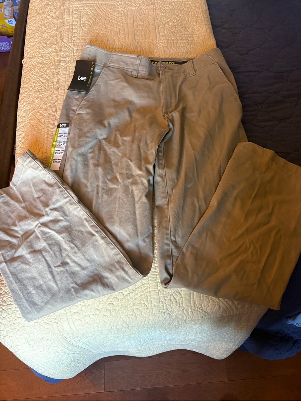 Lee Extreme Comfort Men’s Straight Fit Chinos in Khaki